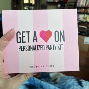 Victoria’s Secret Get a Heart On Personalized Panty Kit, Buttons & Tattoo Sheet